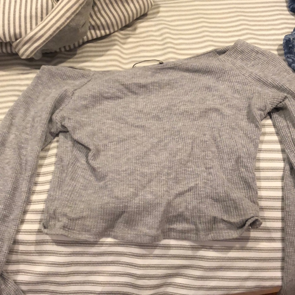 off the shoulder long sleeve top